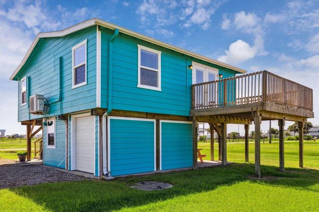 4014 2 Nd St, House other with 2 bedrooms, 1 bathrooms and 1 parking in Galveston TX | Image 24