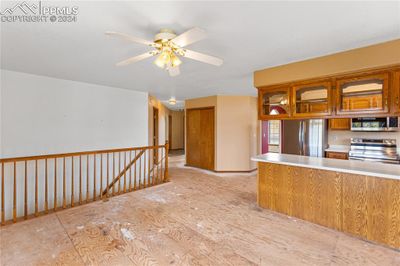 811 Red Eagle Court, House other with 5 bedrooms, 3 bathrooms and 2 parking in Woodland Park CO | Image 3