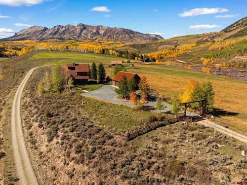 215 Zuni Trl, Gunnison, CO, 81230-8827 | Card Image