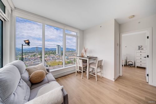 2211-13685 102 Ave, Surrey, BC, V3T0S2 | Card Image