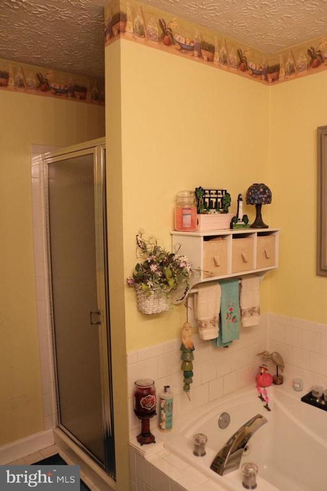 APT-1033 - 6343 Springwater Ter, Condo with 2 bedrooms, 2 bathrooms and null parking in FREDERICK MD | Image 20