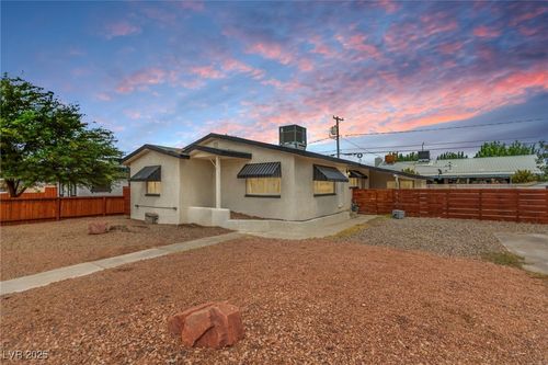 1832 Merze Ave, Henderson, NV, 89011-4231 | Card Image