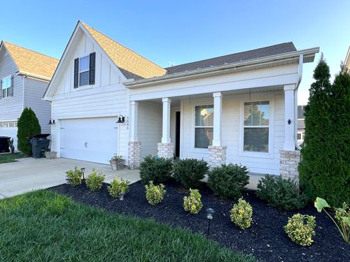 5545 Heirloom Dr, Murfreesboro, TN, 37129-0664 | Card Image