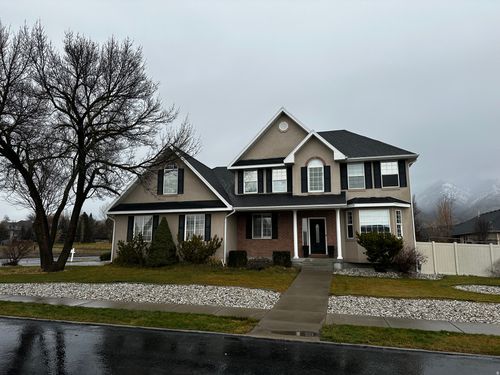 808 Stone Creek Dr, River Heights, UT, 84321-5633 | Card Image