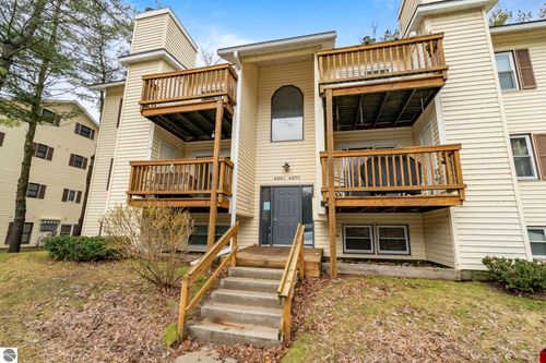 27-bldg-3-4265 Mitchell Creek Drive, Traverse City, MI, 49686 | Card Image