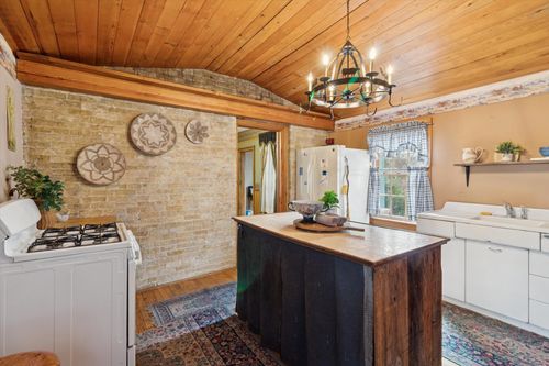 419 Milton Ave, Janesville, WI, 53545-3153 | Card Image