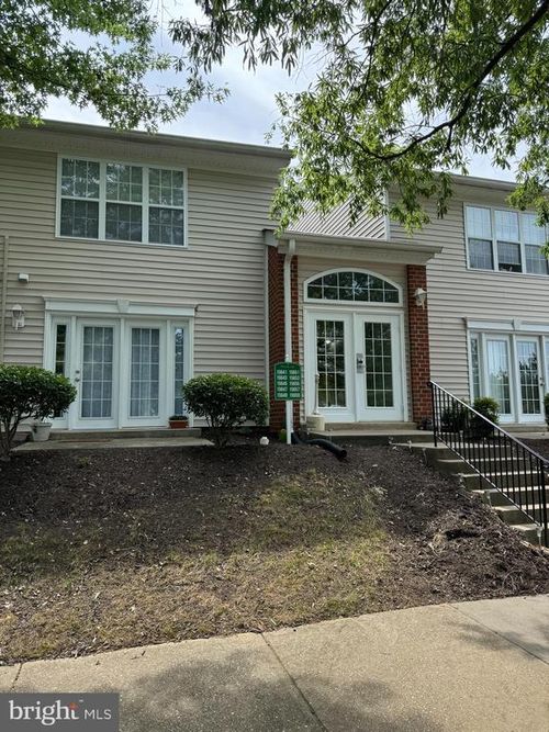 641-15641 Horseshoe Ln, WOODBRIDGE, VA, 22191-4129 | Card Image