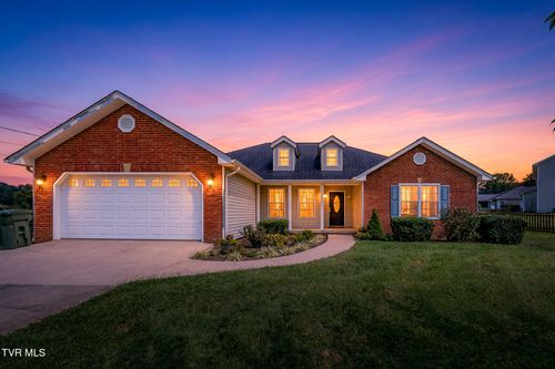 777 Walkers Bend Road, Johnson City, TN, 37615 | Card Image