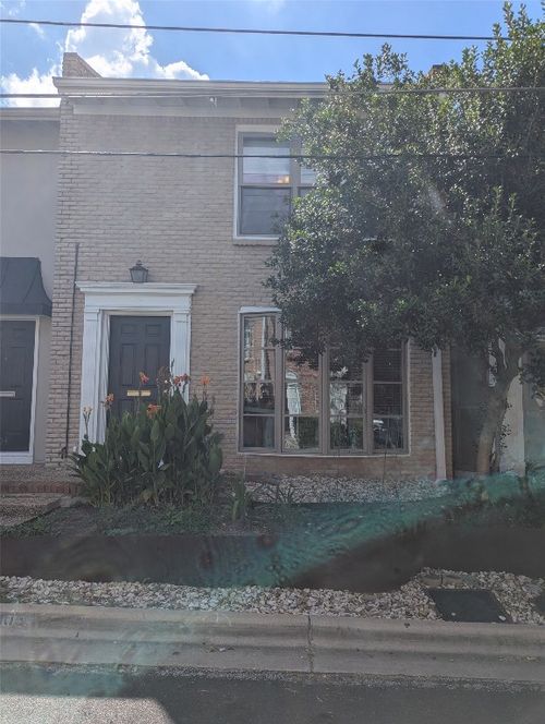 apt-103-2316 Enfield Rd, Austin, TX, 78703-3240 | Card Image