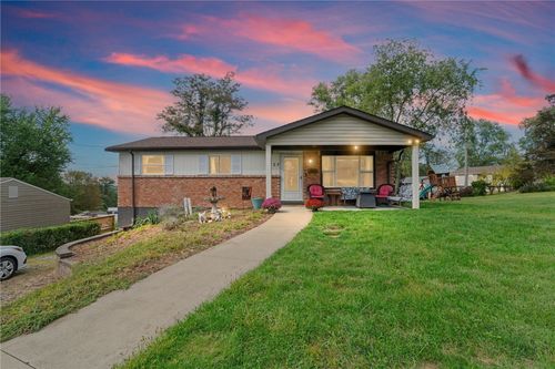 722 Vanderbilt Dr, Monroeville, PA, 15146-1942 | Card Image