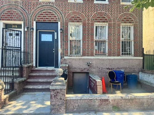 1f-317 E 96th St, New York, NY, 10128-3804 | Card Image
