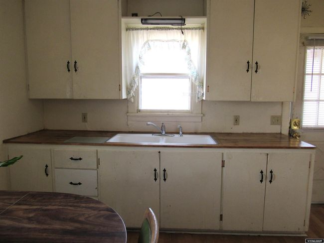 215 Culbertson Ave, House other with 1 bedrooms, 1 bathrooms and null parking in Worland WY | Image 11