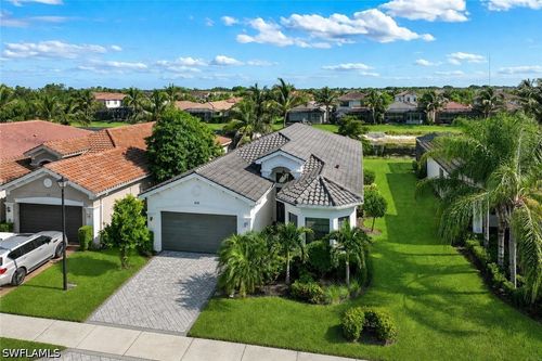 4118 Aspen Chase Dr, NAPLES, FL, 34119-8748 | Card Image