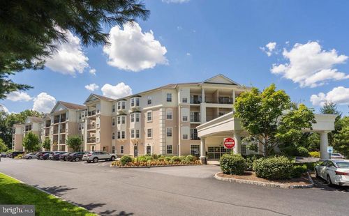 unit-212-244 Baltimore Pike, GLEN MILLS, PA, 19342-1190 | Card Image