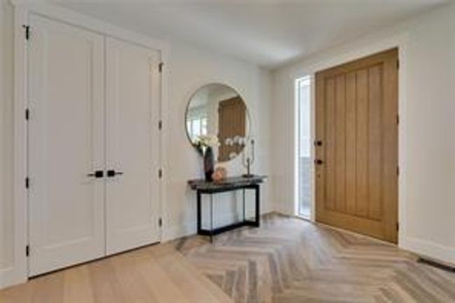 5120 Nesbitt Rd Nw, House detached with 6 bedrooms, 3 bathrooms and 7 parking in Calgary AB | Image 34