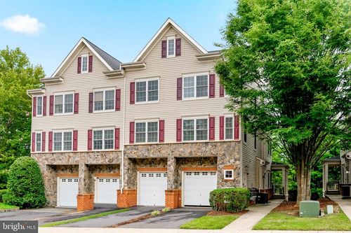 4-16821 Nuttal Oak Pl, WOODBRIDGE, VA, 22191-7502 | Card Image