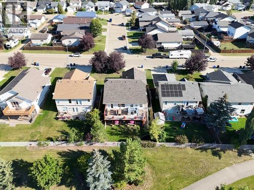 5645 Panorama Dr, Blackfalds, AB, T4M0E1 | Card Image