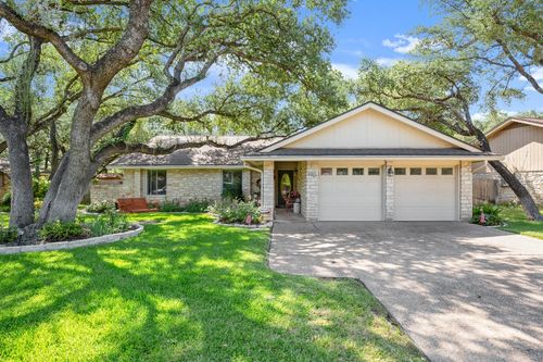 601 Friendswood Dr, Georgetown, TX, 78628-8350 | Card Image