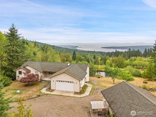 753 Old Logging Rd, Sequim, WA, 98382-8456 | Card Image