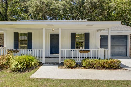 33 Paddlecreek Ave, Charleston, SC, 29412-2584 | Card Image