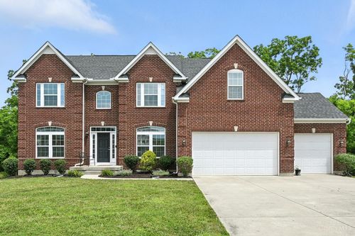 7498 Cherokee Ln, Liberty Twp, OH, 45044-3266 | Card Image