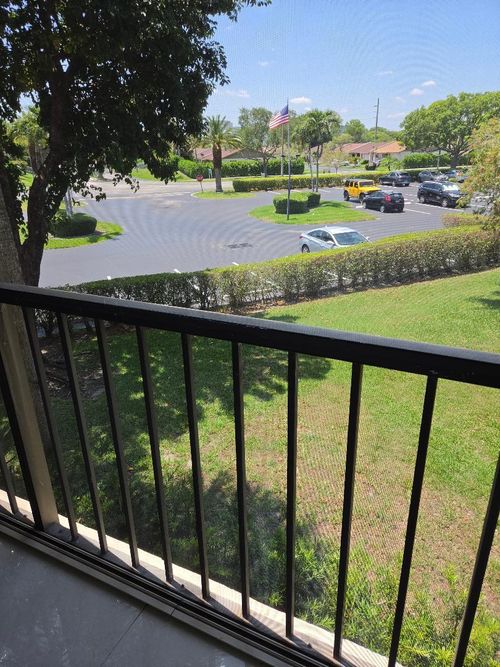 220-5310 Las Verdes Cir, Delray Beach, FL, 33484-9115 | Card Image