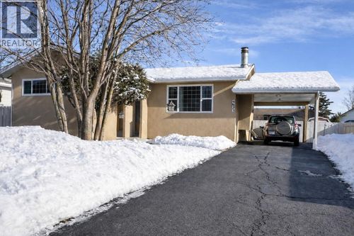 9623 87 St, Fort St John, BC, V1J4Y6 | Card Image