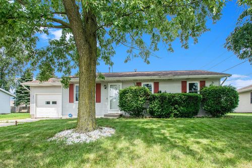 311 Golden Dr N, Topeka, IN, 46571 | Card Image