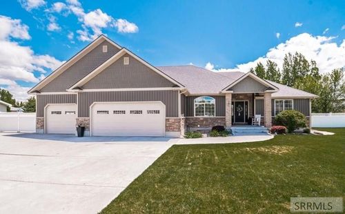 3641 Tuscany Dr, Idaho Falls, ID, 83404-7668 | Card Image