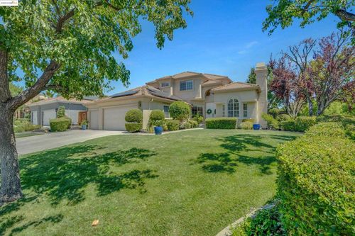805 Devonshire Loop, Brentwood, CA, 94513 | Card Image