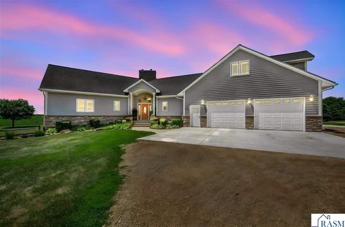 14371 County Road 114, Hanska, MN, 56041 | Card Image