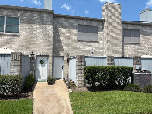 622-622 Wilcrest Dr, Houston, TX, 77042-1078 | Card Image