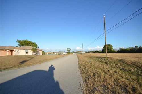 702 Ne 12th St, Cape Coral, FL, 33909-1020 | Card Image