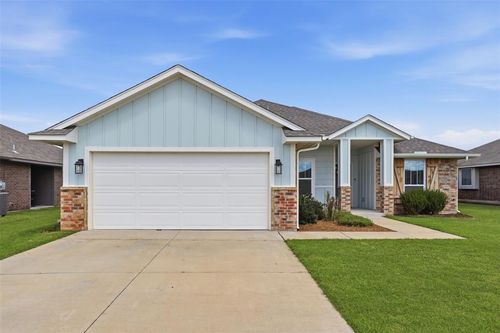 1730 Huntington Court, Newcastle, OK, 73065 | Card Image