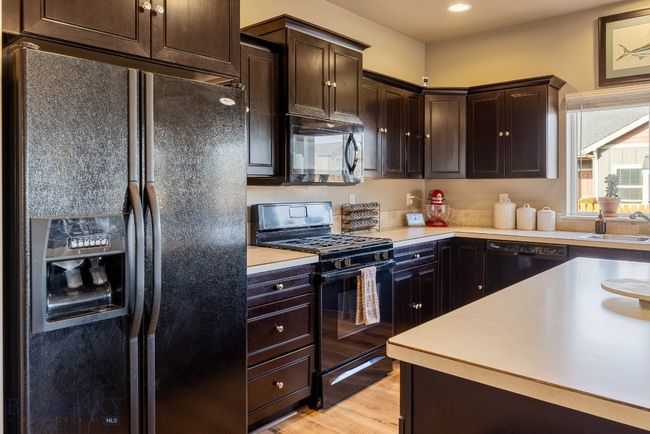 5525 May Fly St, House other with 3 bedrooms, 2 bathrooms and null parking in Bozeman MT | Image 13