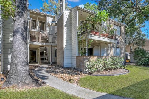 apt-40-3500 Tangle Brush Dr, The Woodlands, TX, 77381-2937 | Card Image