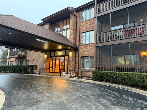 apt-101-7737 W Golf Dr, Palos Heights, IL, 60463-1950 | Card Image