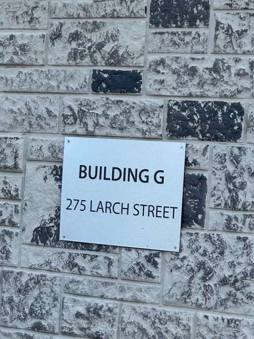 275 Larch St, Waterloo, ON, N2L3R2 | Card Image