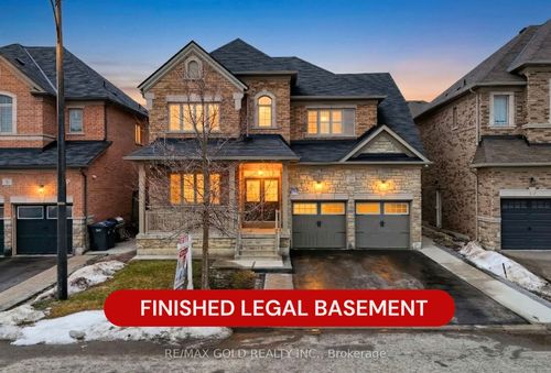 10 Dopp Cres, Brampton, ON, L6P4C8 | Card Image