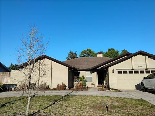 6645 Freeport Dr, SPRING HILL, FL, 34608-1212 | Card Image