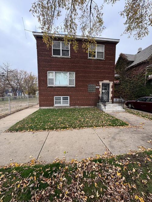 3820 Deal St, East Chicago, IN, 46312-2306 | Card Image