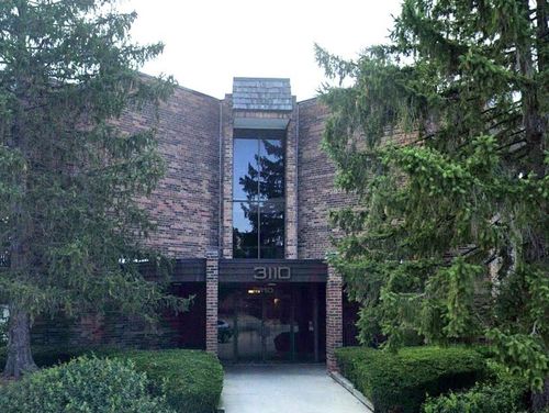 apt-206-3110 Pheasant Creek Dr, Northbrook, IL, 60062-3358 | Card Image