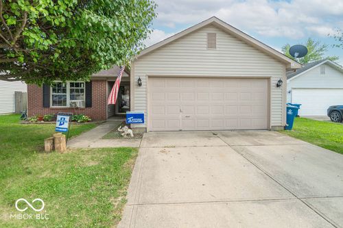 5353 Rolling River Ct, Indianapolis, IN, 46221-4241 | Card Image