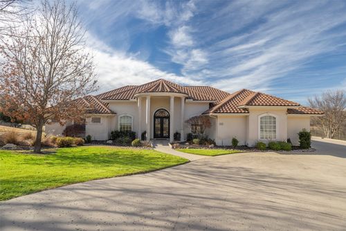 8000 Echo Hills Court S, Benbrook, TX, 76126 | Card Image