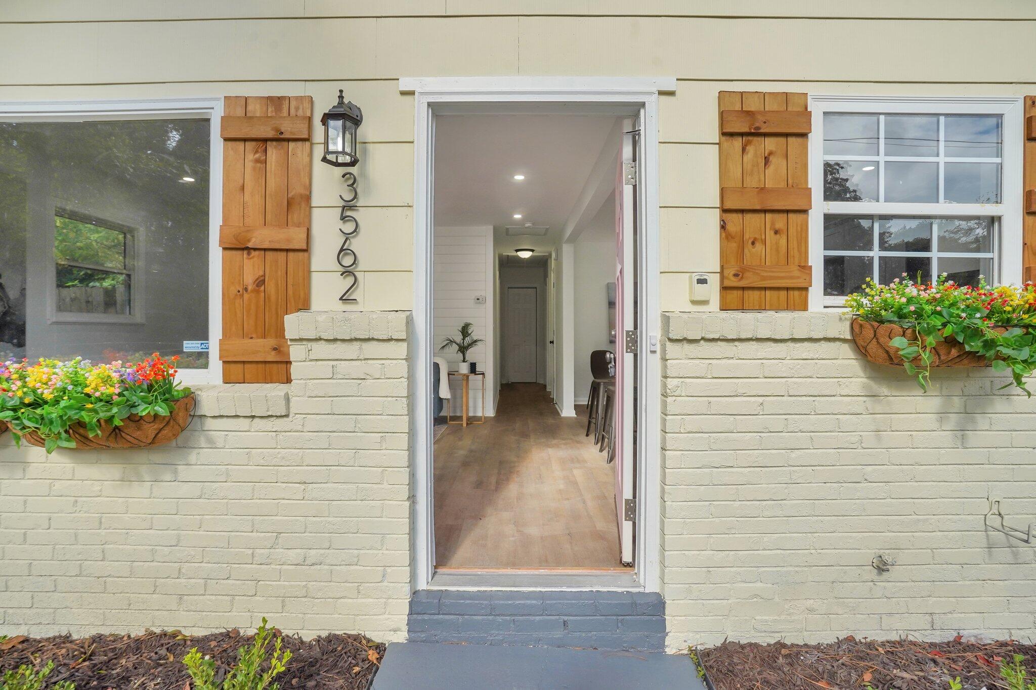 Dunmovin Dr, Johns Island, SC 29455