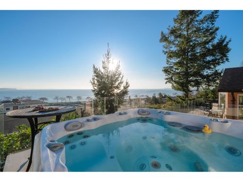 14810 Prospect Ave, White Rock, BC, V4B2B1 | Card Image