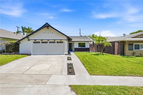 13027 Close St, Whittier, CA, 90605-2714 | Card Image