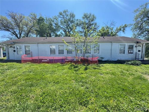 1015 Dardenne Street, St Charles, MO, 63301 | Card Image