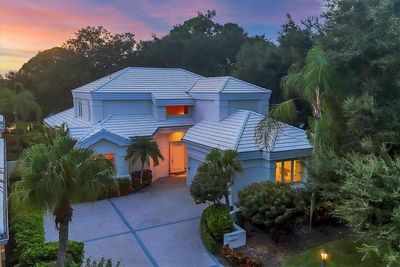 7620 Club Lane, House other with 3 bedrooms, 3 bathrooms and null parking in Sarasota FL | Image 1