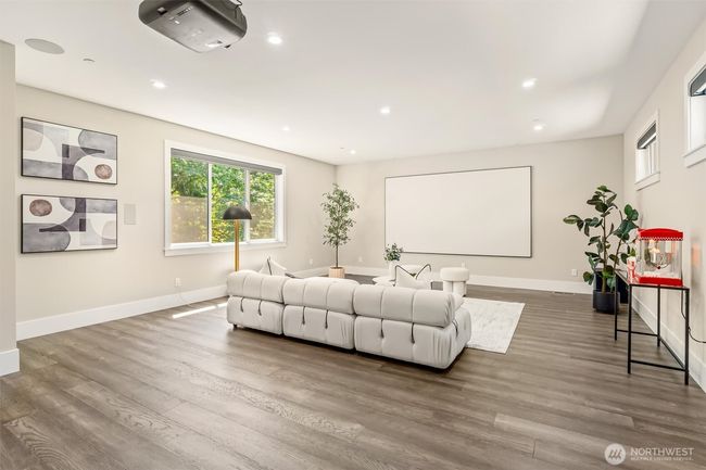 23036 35 Th Ave Se, House other with 5 bedrooms, 7 bathrooms and 3 parking in Bothell WA | Image 20